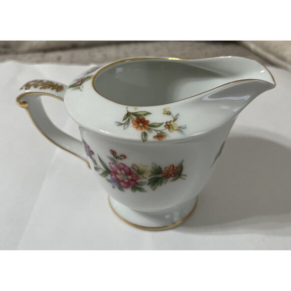 Harmony House-replacement Creamer-Dresdania…Nice! - Picture 2 of 8